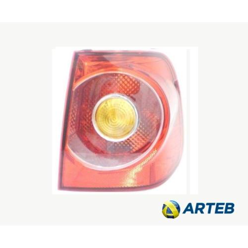 Faro trasero derecho exterior