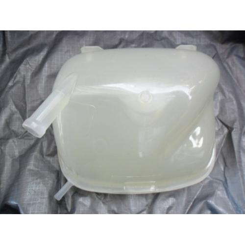 Depósito de agua de radiador
