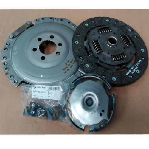 KIT EMBRAGUE VW GOLF NAFTA 210MM 24 ESTRIAS  GIII 1.8  SIRVE P/TOLEDO NUEVO 6093 3000288002